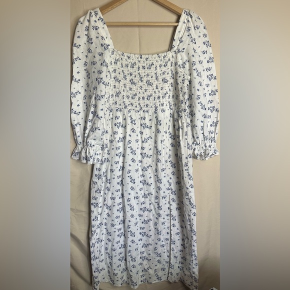 House of Harlow 1960 Dresses & Skirts - House of Harlow 1960 White and Blue Floral Dress